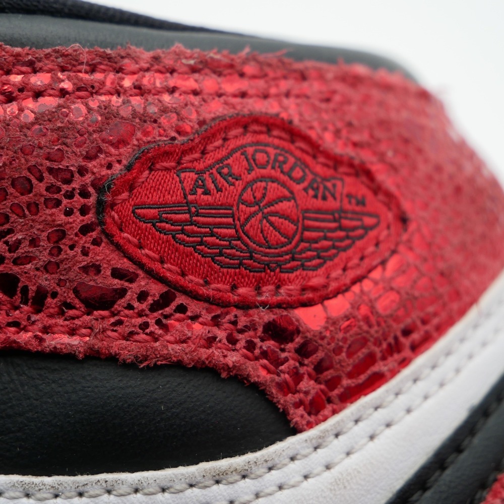 Nike Air Jordan 1 Retro High OG Satin Bred Kids Shoes FD2597-602 Size 2.5Y - Picture 6 of 6
